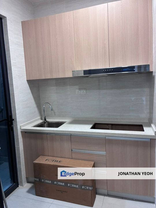 KL Kepong Lake City Aradia Residences Semi Furnished For Rent, Selangor, Batu Caves 