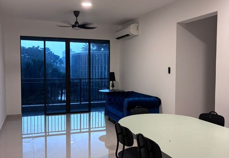 Aradia Residence @ Lake City