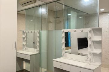 The Capers Sentul East