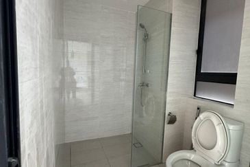 Aradia Residence @ Lake City