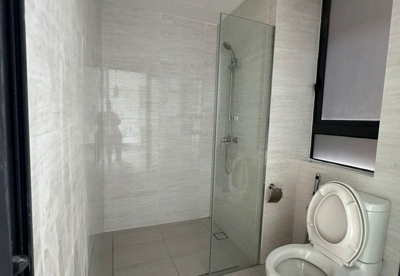 Aradia Residence @ Lake City