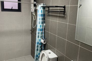 UPPERVILLE @ 16 Quartz Melawati