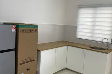 UPPERVILLE @ 16 Quartz Melawati