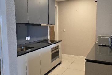 Aria Luxury Residence