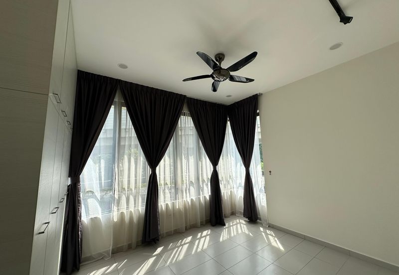 Infiniti 3 Residences