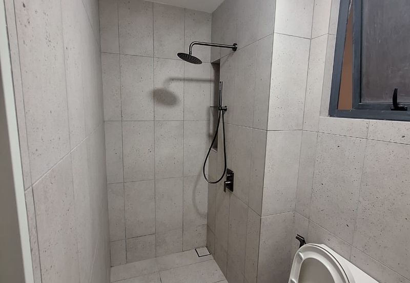 KL Setapak Brand New Condo EdgeWood 3room Partial Furnished unit for Rent