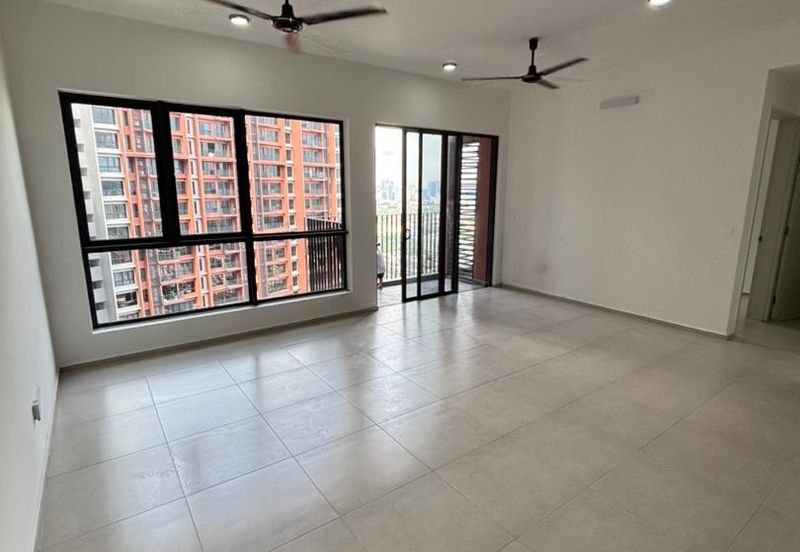 KL Setapak Brand New Condo EdgeWood 3room Partial Furnished unit for Rent