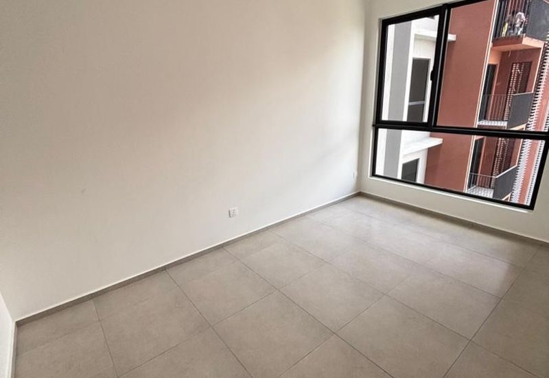 KL Setapak Brand New Condo EdgeWood 3room Partial Furnished unit for Rent