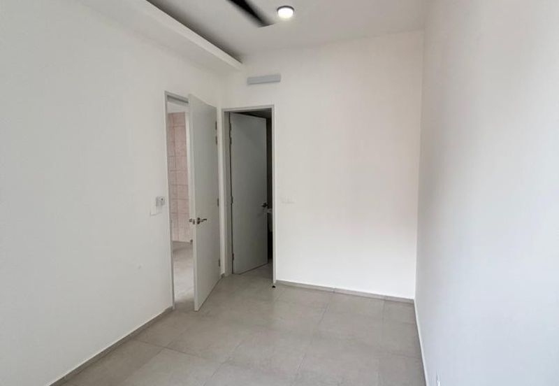 KL Setapak Brand New Condo EdgeWood 3room Partial Furnished unit for Rent