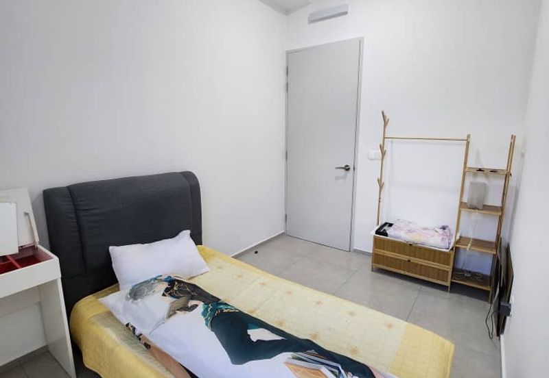 KL Setapak Brand New Condo EdgeWood 3room Fully furnished unit for Rent 