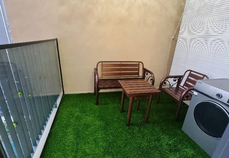 Henna Residence @ The Quartz