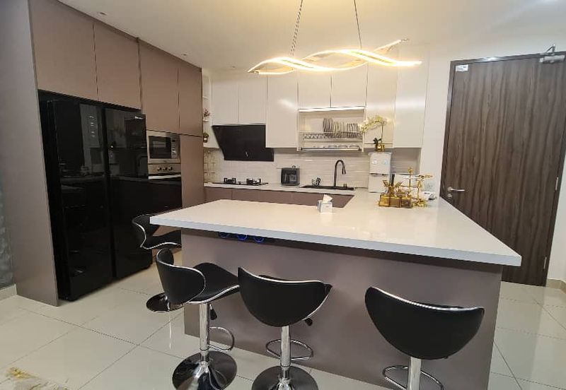 Henna Residence @ The Quartz