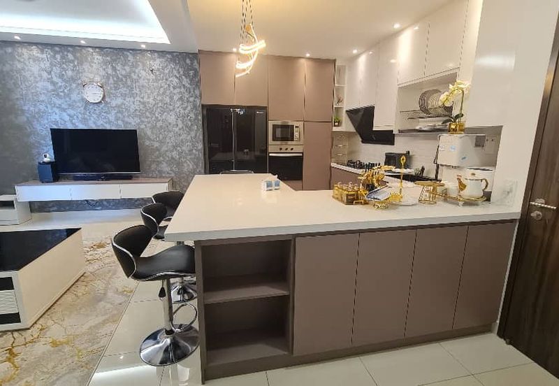 Henna Residence @ The Quartz