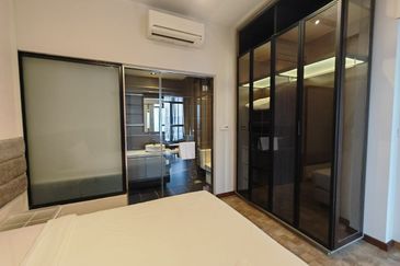 Expressionz Professional Suites