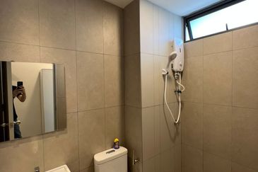 Kenwingston Platz Residence