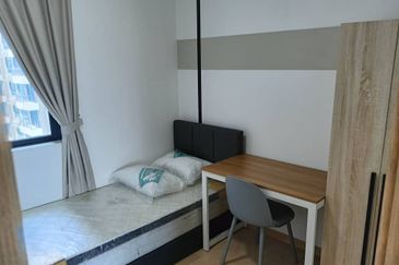 Aradia Residence @ Lake City