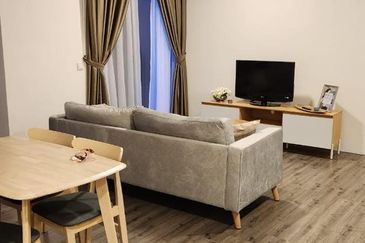 Henna Residence @ The Quartz