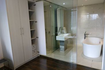 The Capers Sentul East