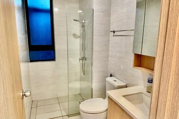 Aradia Residence @ Lake City