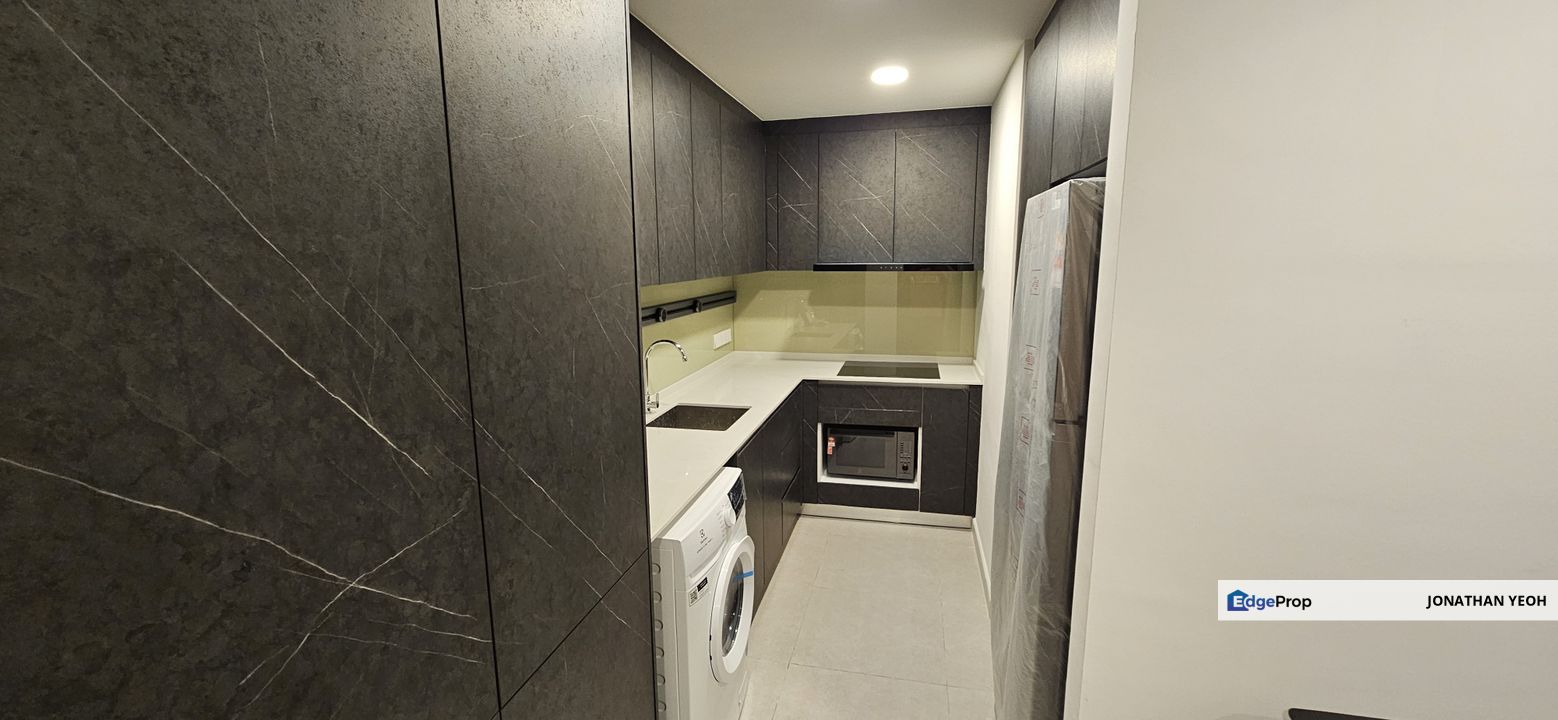 KL Ampang The Atrium Embassy road Fully Furnished 3 Room, Kuala Lumpur, Ampang