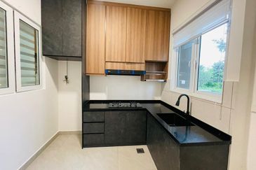 D'BRIGHTTON, RESIDENSI TIARA TITIWANGSA