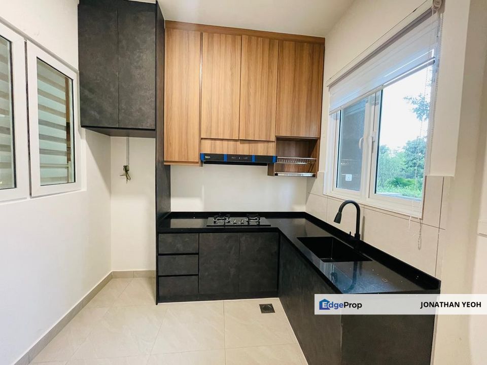 KL D'Brightton Triple Storey Landed Partly Furnished For Rent, Kuala Lumpur, Setapak