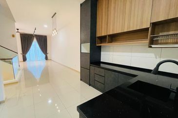 D'BRIGHTTON, RESIDENSI TIARA TITIWANGSA