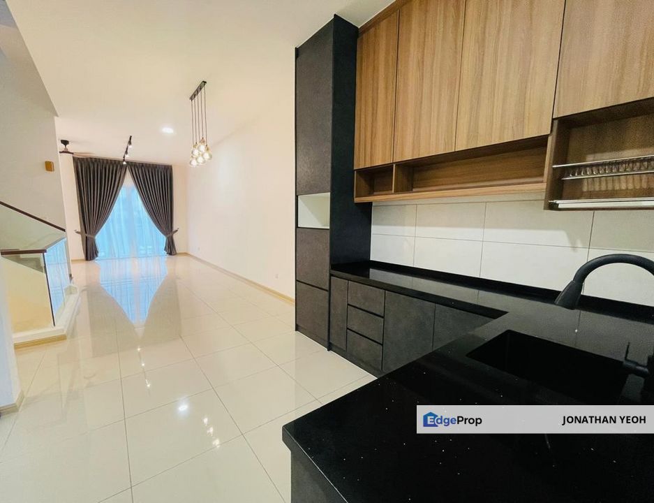 KL D'Brightton Triple Storey Landed Partly Furnished For Rent, Kuala Lumpur, Setapak