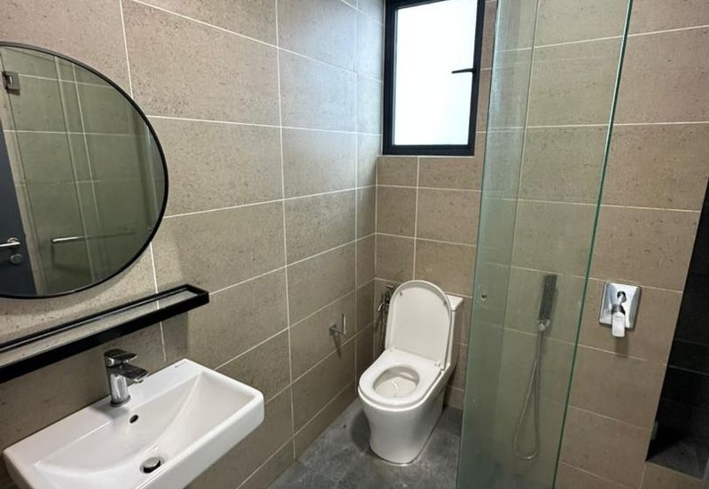 The Valleys @ SkySierra