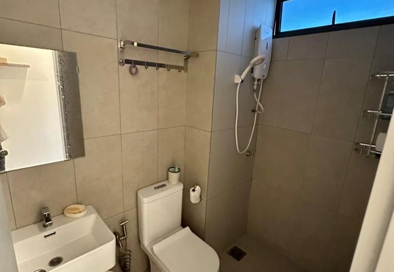 Kenwingston Platz Residence