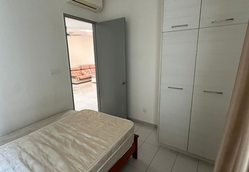 Infiniti 3 Residences