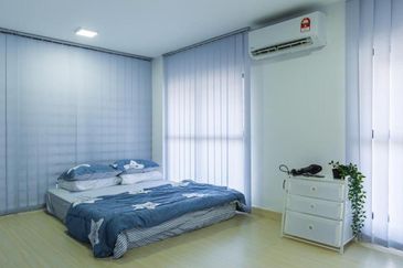 Colonial @ Empire city