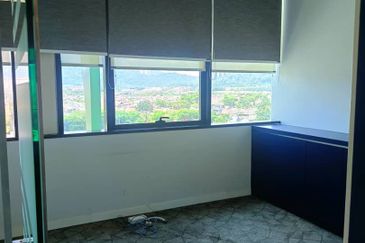 KL Taman Melawati Office Lot Corporate Concept Semi Furnished For Rent