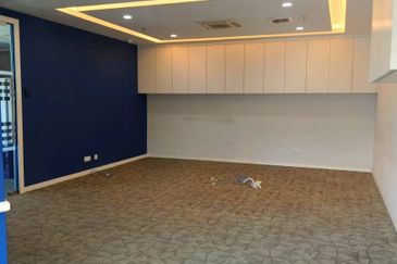 KL Taman Melawati Office Lot Corporate Concept Semi Furnished For Rent