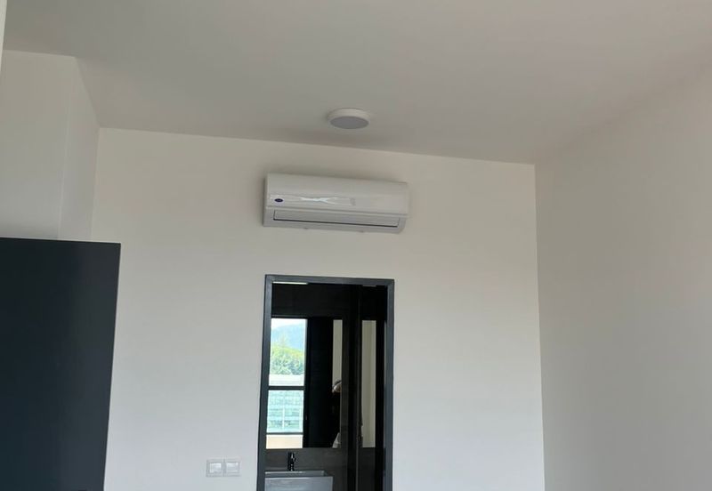 Henna Residence @ The Quartz