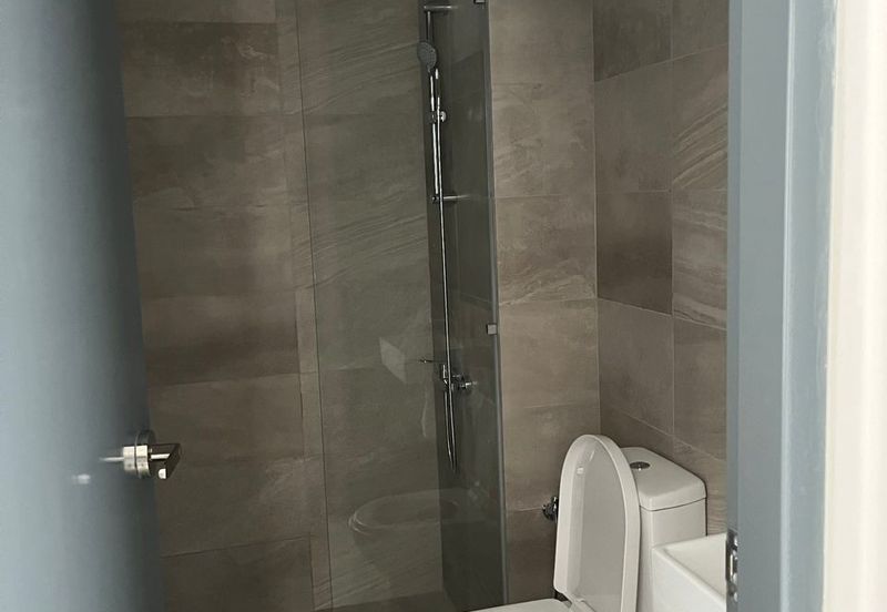 Henna Residence @ The Quartz