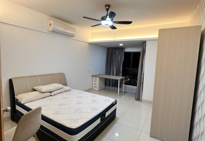 Royalle Condominium @ North Kiara