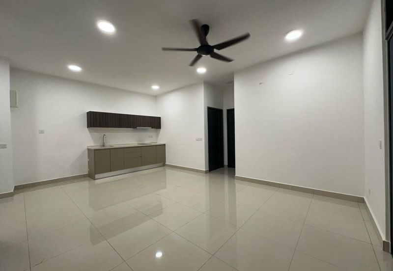 Henna Residence @ The Quartz