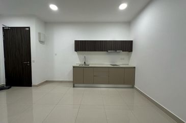 Henna Residence @ The Quartz