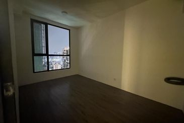 Henna Residence @ The Quartz