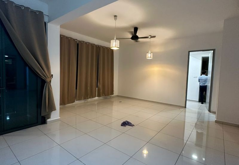 Infiniti 3 Residences