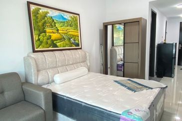 The Valleys @ SkySierra