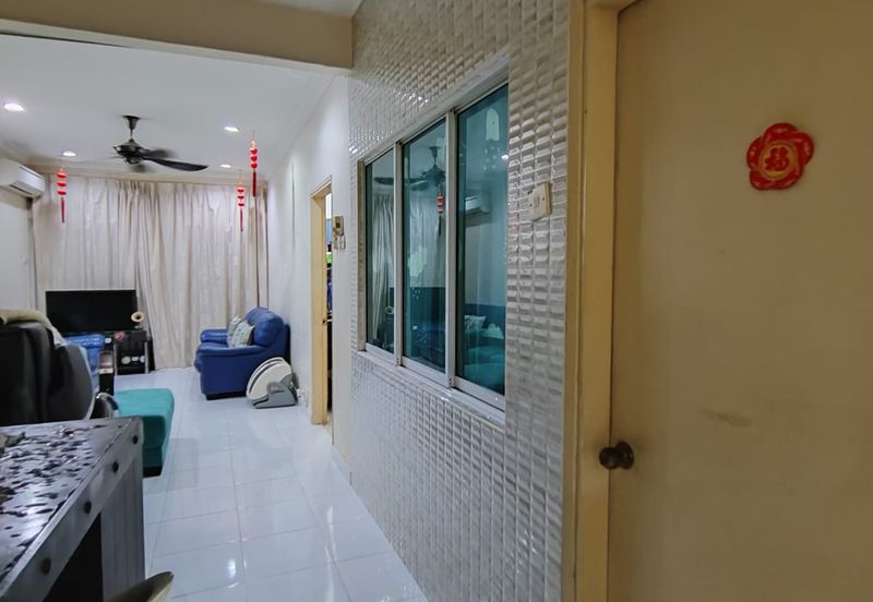 KL Taman Melawati Single Story Terrace Freehold 3r2b 22 x 80 For Sales