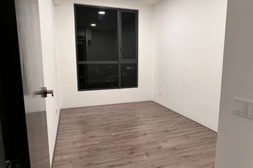 Henna Residence @ The Quartz