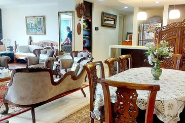 Impiana on the Waterfront