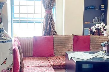 Impiana on the Waterfront