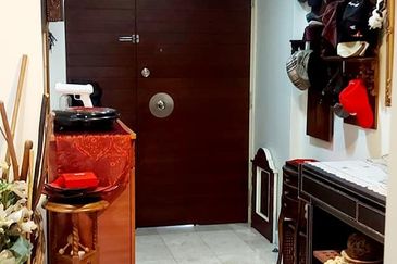 Impiana on the Waterfront