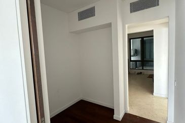 D Rapport Residences