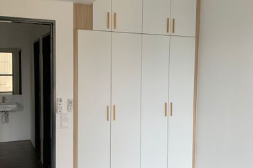 Henna Residence @ The Quartz