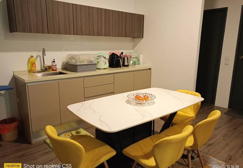 Henna Residence @ The Quartz